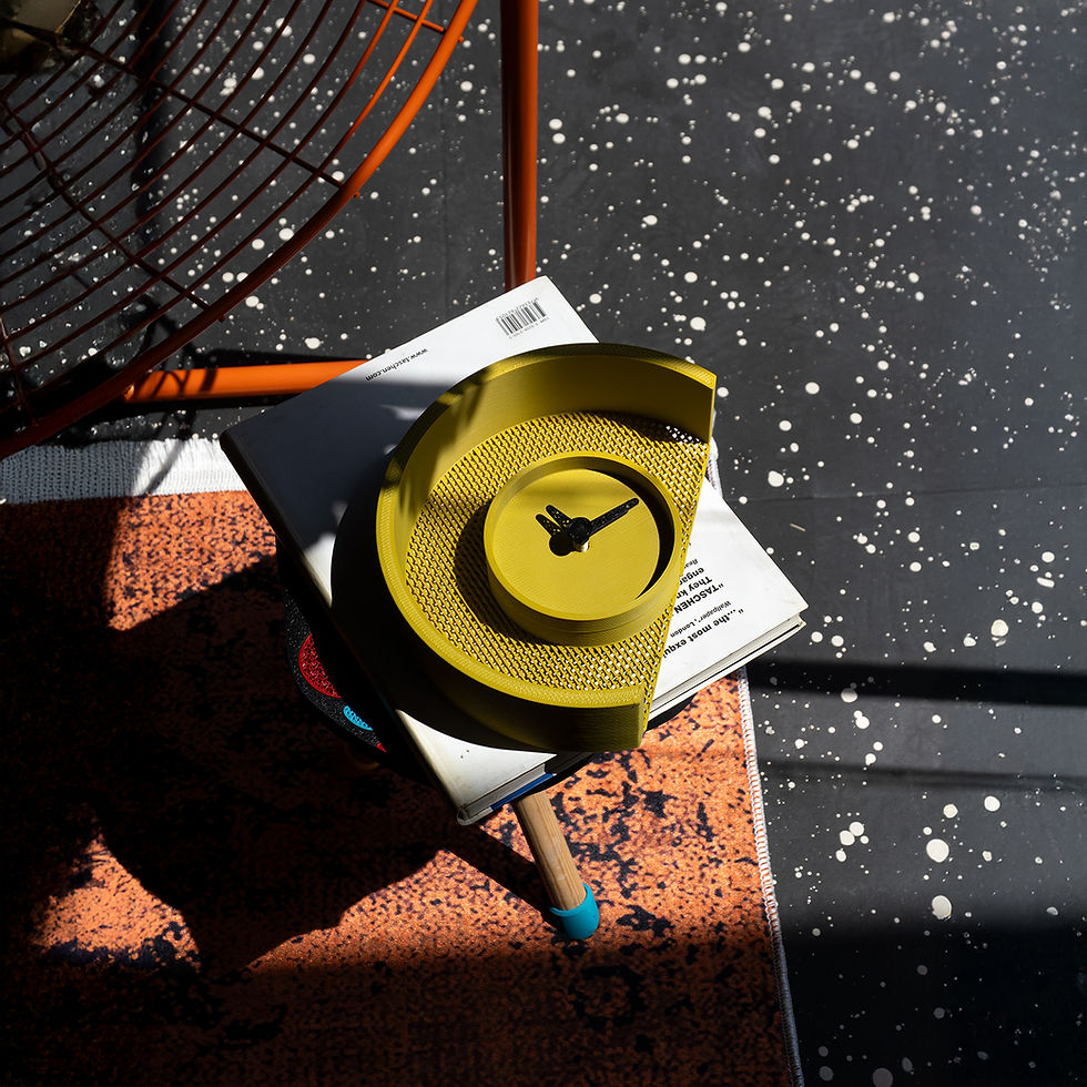 Küçük resim: Aurum Masa Saati