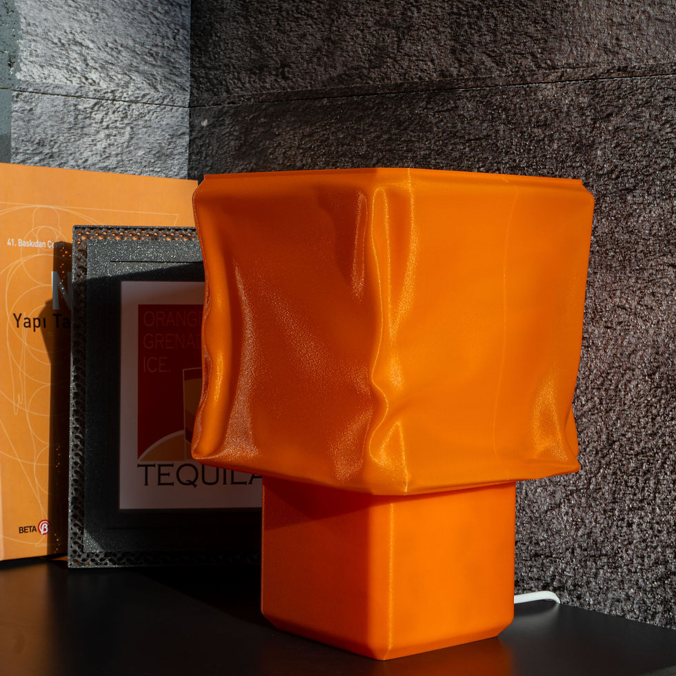 Küçük resim: FLUX Masa Lambası