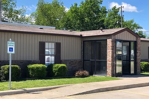 Barton County Clinic.webp