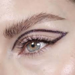 5 Iconic Eyeliner Styles To Experiment With!