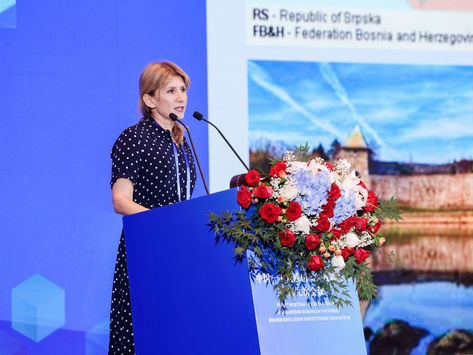 Ljiljana Stević 教授访问中国