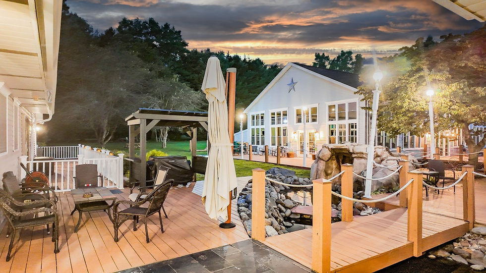 A romantic backyard with lights at an Airbnb in the Poconos.