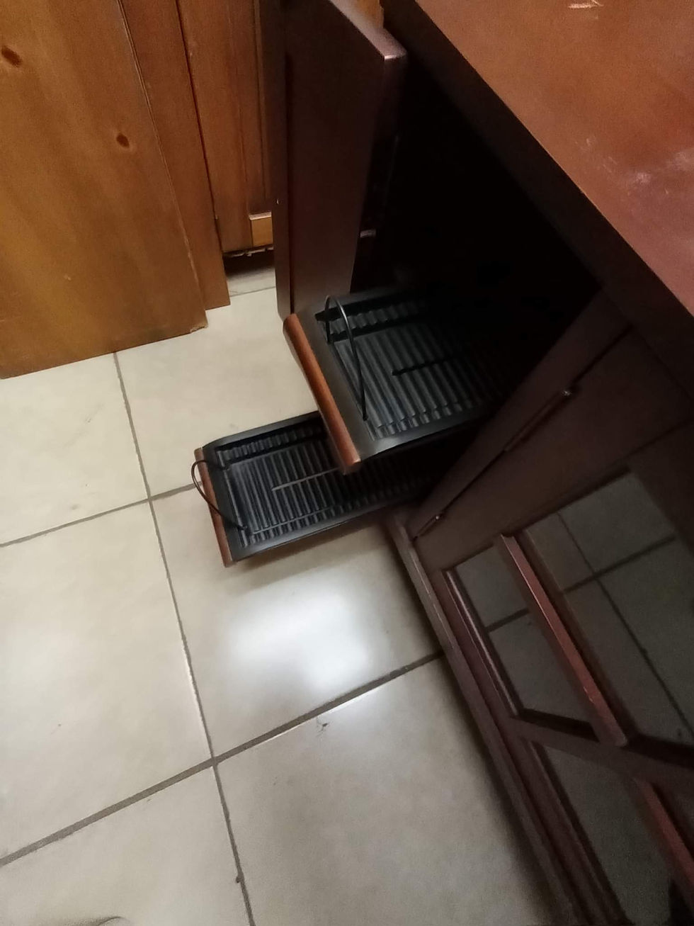 Thumbnail: Entertainment center 