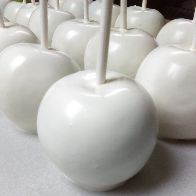 Thumbnail: Chocolate Apples