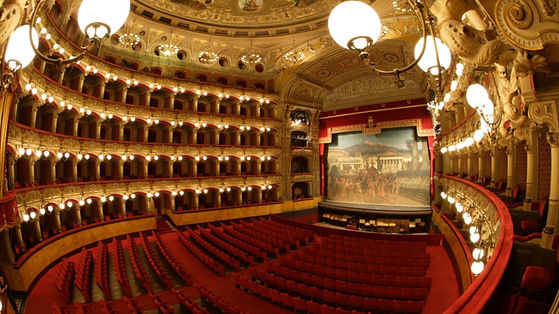 teatro-massimo-bellini-catania.jpeg