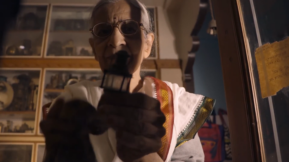 SSYouTube.online_Pub crawl in Pune _ Ft. Sarang Sathaye & Paula McGlynn _ @MoonshineIndia  _ #Bha2Pa_1080p.00_22_12_25.Still024