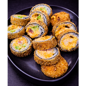 102. Tempura fried chicken, hot honey & mozzarella roll