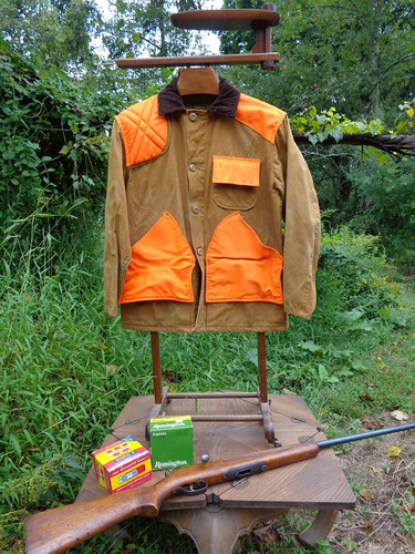VINTAGE Saf-T-Back Hunting Jacket. Made in Altoona, Pa