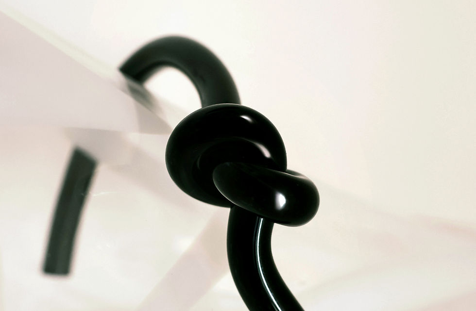 The knot design: From 1980s vintage to MDW 2026 Renaissance