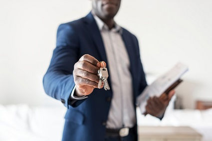 6 Key Questions to Ask a Landlord Before Signing a Lease