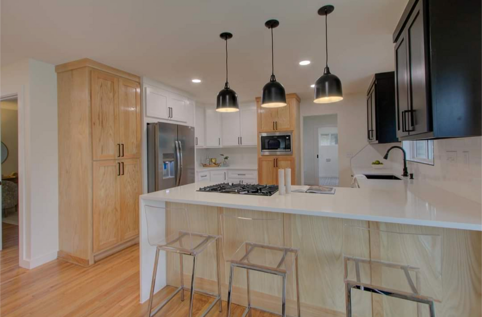 Custom wood cabinet maker Tulsa