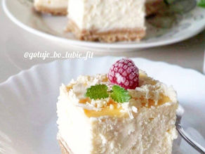 KREMOWY SERNIK z BIAŁĄ CZEKOLADĄ (pieczony w kąpieli wodnej)