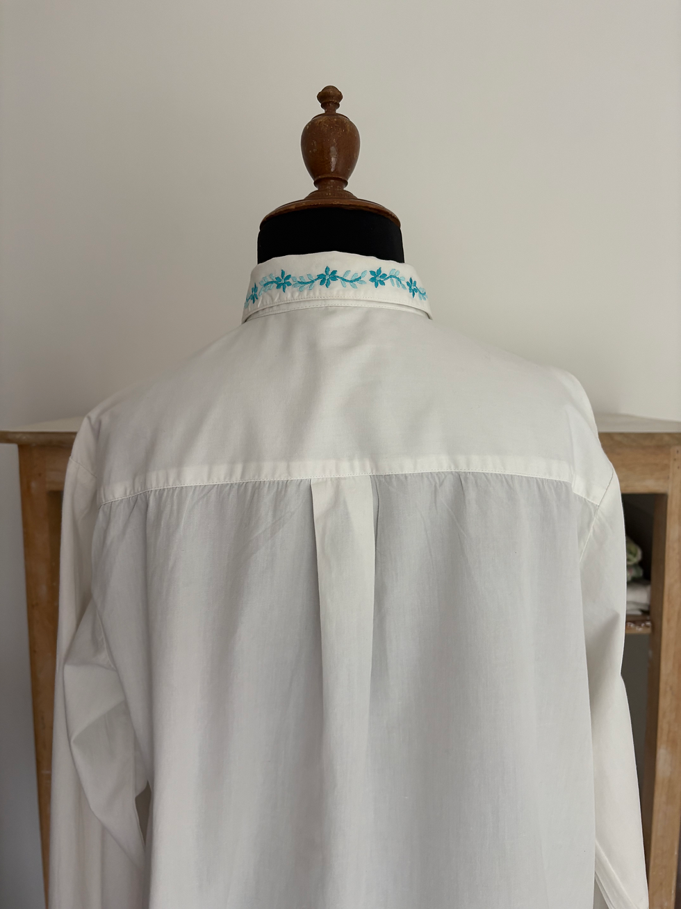 Thumbnail: 1970’s French Folk embroidered shirt (sz M/L)