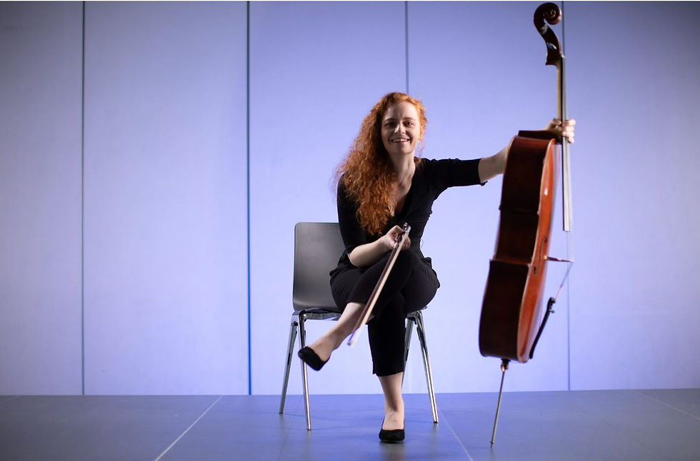 Dr. Teresa Wenhart, Expertin und Coach für Musikergesundheit, Auftrittskompetenz, Persönlichkeitsentwicklung von Musikern und Neurowissenschaft des Musizierens