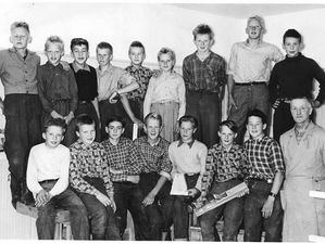 Busiga grabbar från 1954
