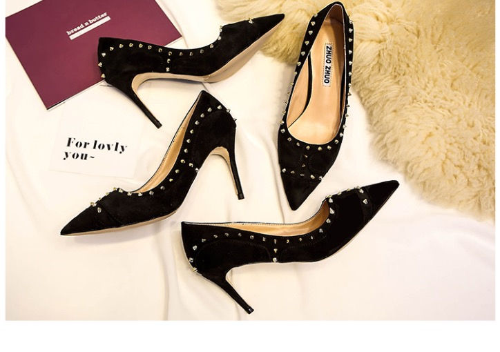 即納◉ルブタン風スタッズパンプス ブラック37/6.5cm