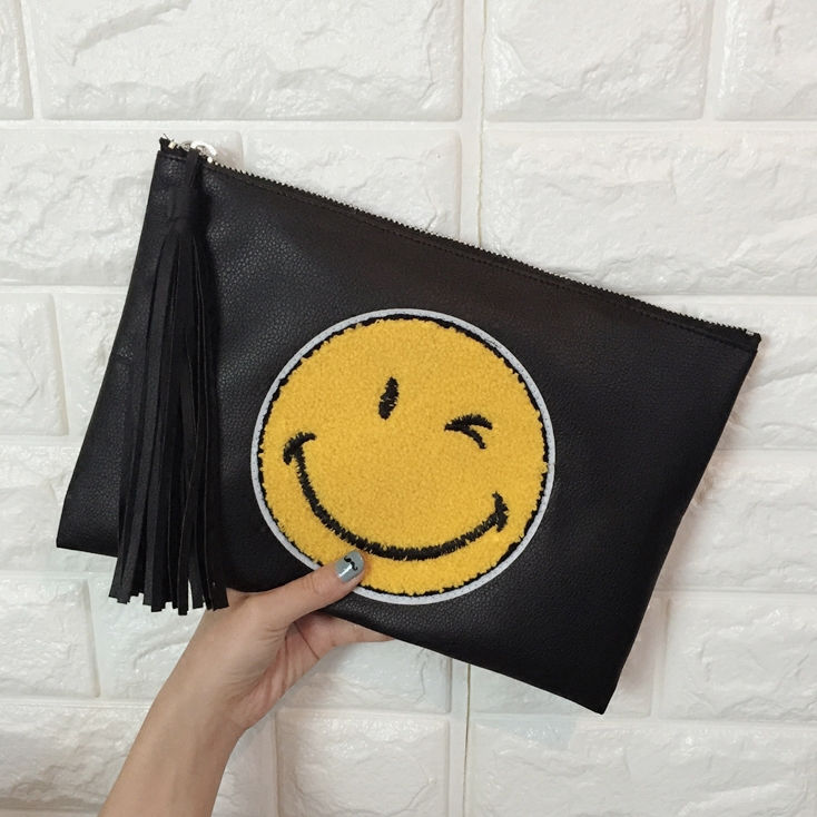 ニコちゃんクラッチ