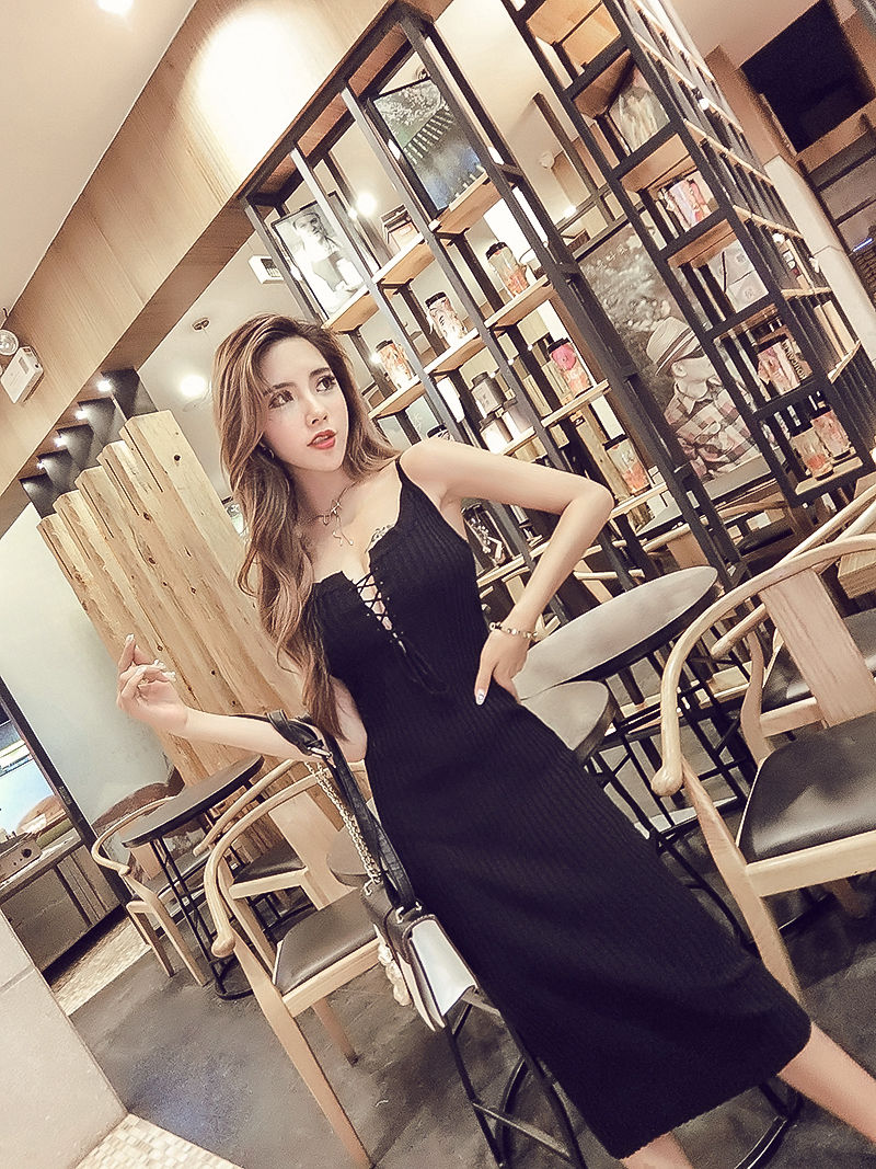 編み上げニットスリムワンピ