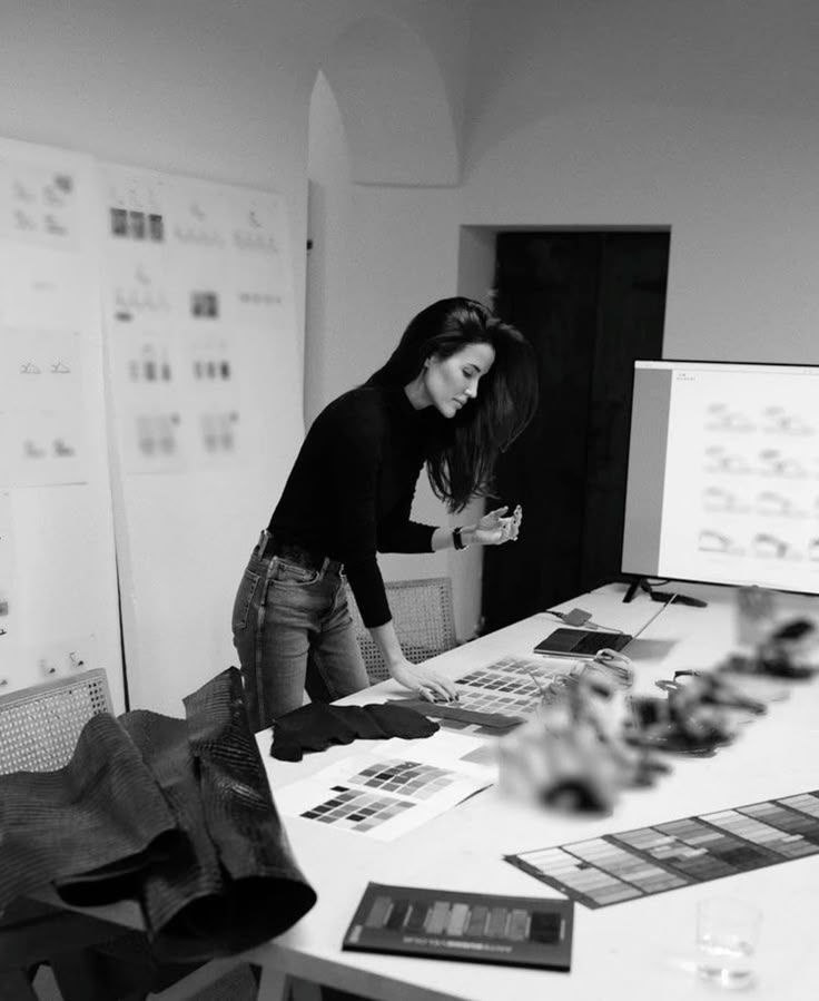 business girl sucess dream job corporate girlie….jpeg