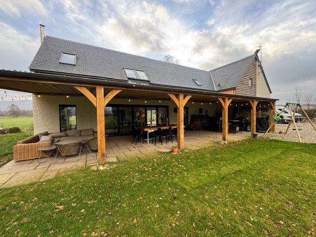 Works nearing completion on contemporary extension in Kippen