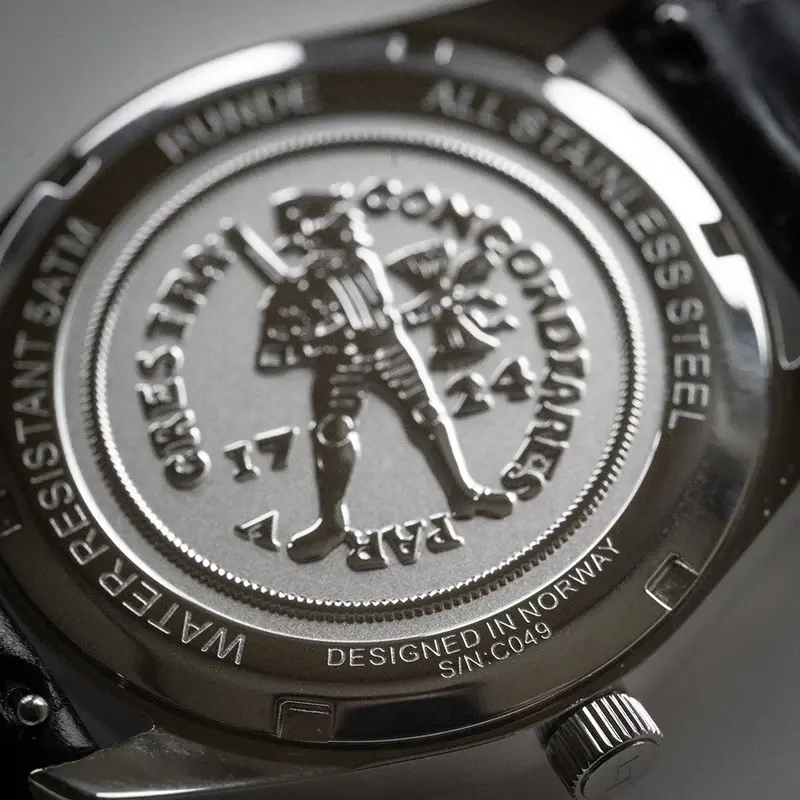 Thumbnail: Von Doren Runde Opal 39mm