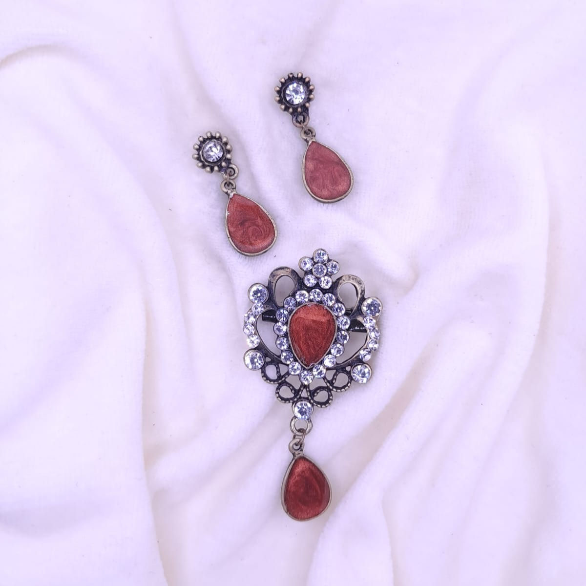 Conjunto de Camafeu e Brincos Cobre