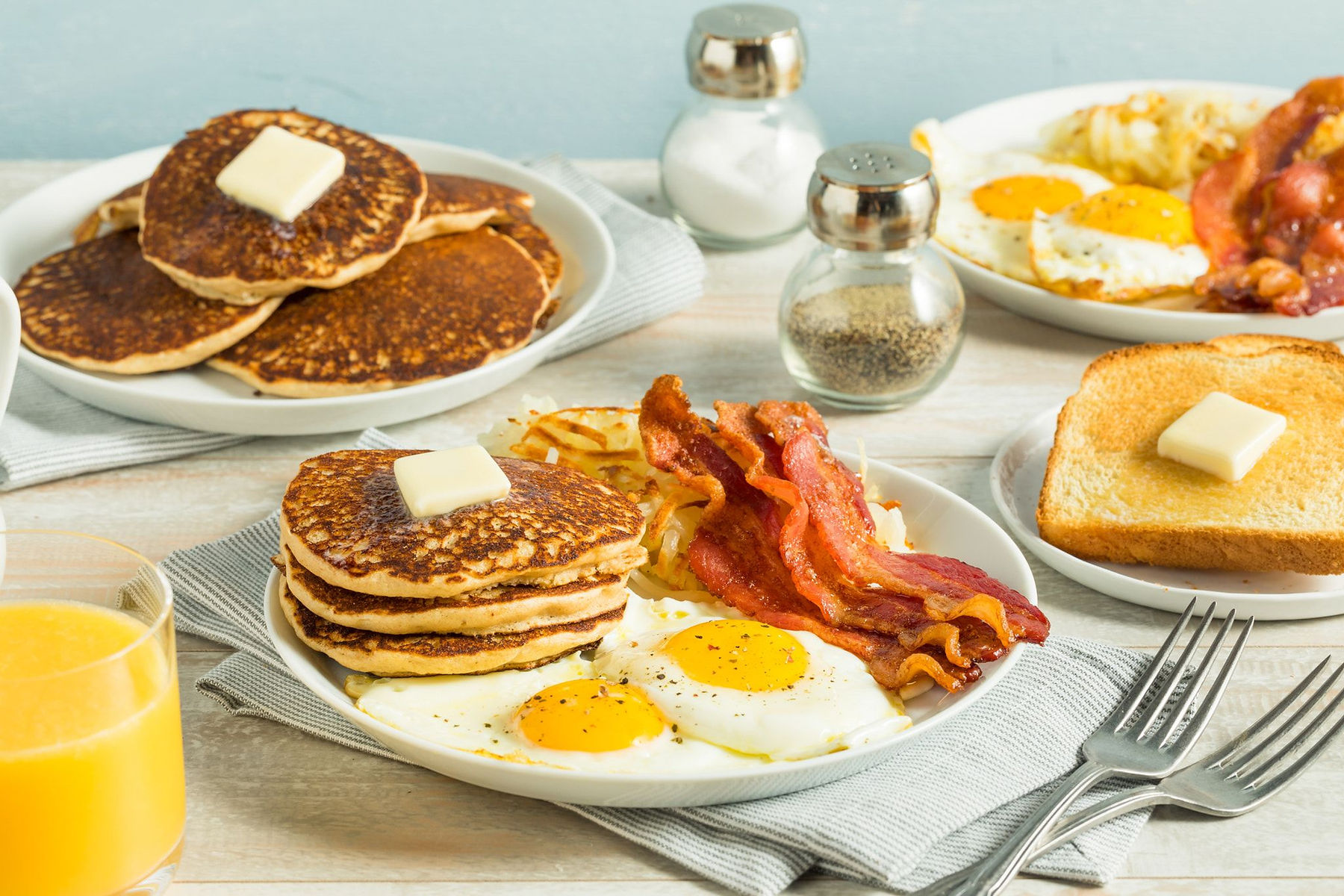 BREAKFAST