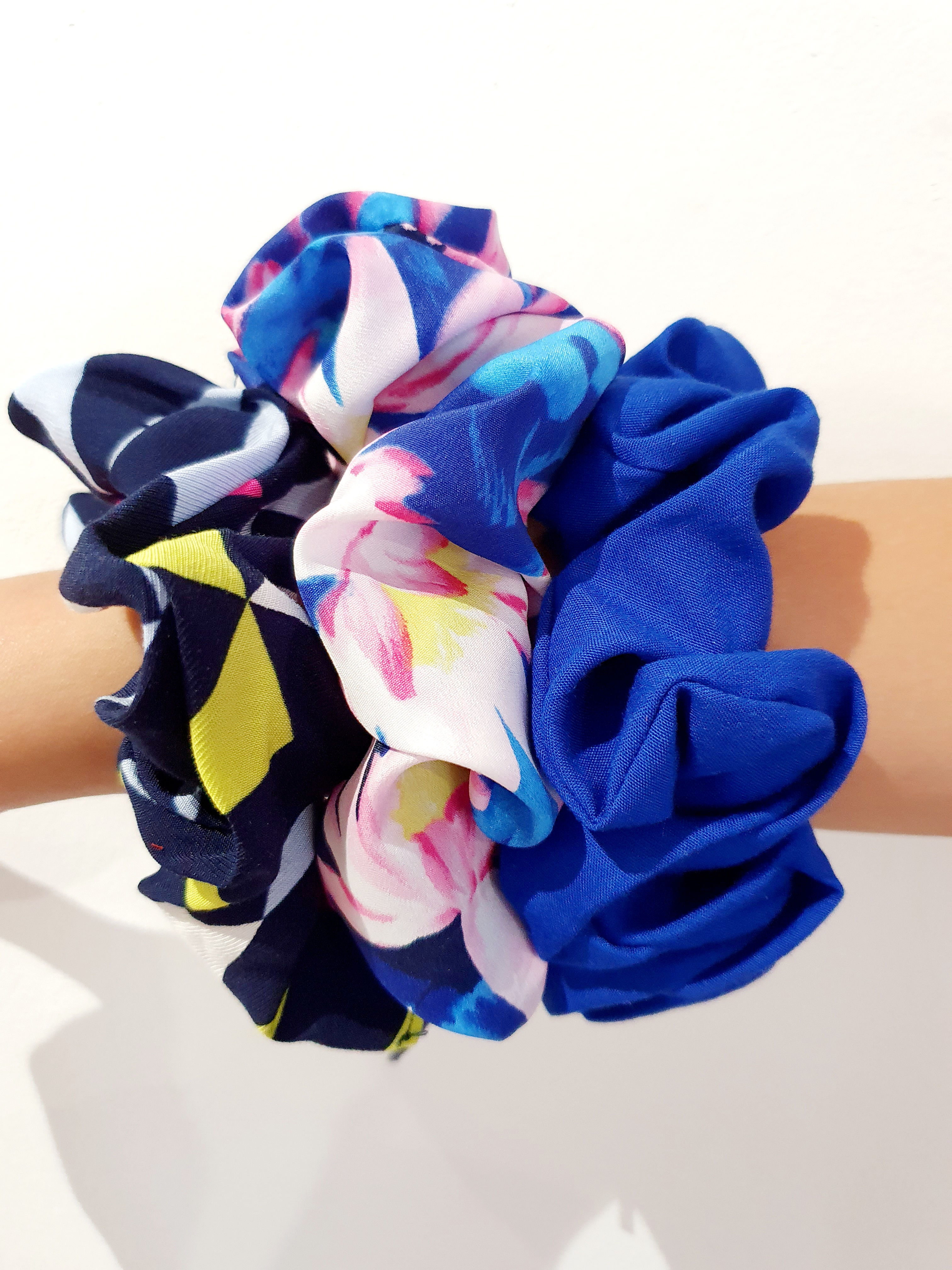 Large Scrunchies- blues