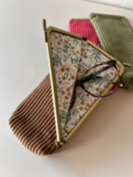 Etui à lunettes velours marron chocolat