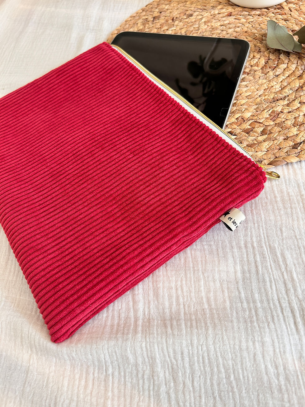 Miniature : Pochette velours à tablette