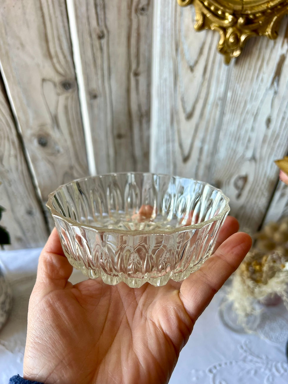 Miniature : Duo de coupes anciennes en verre moulé