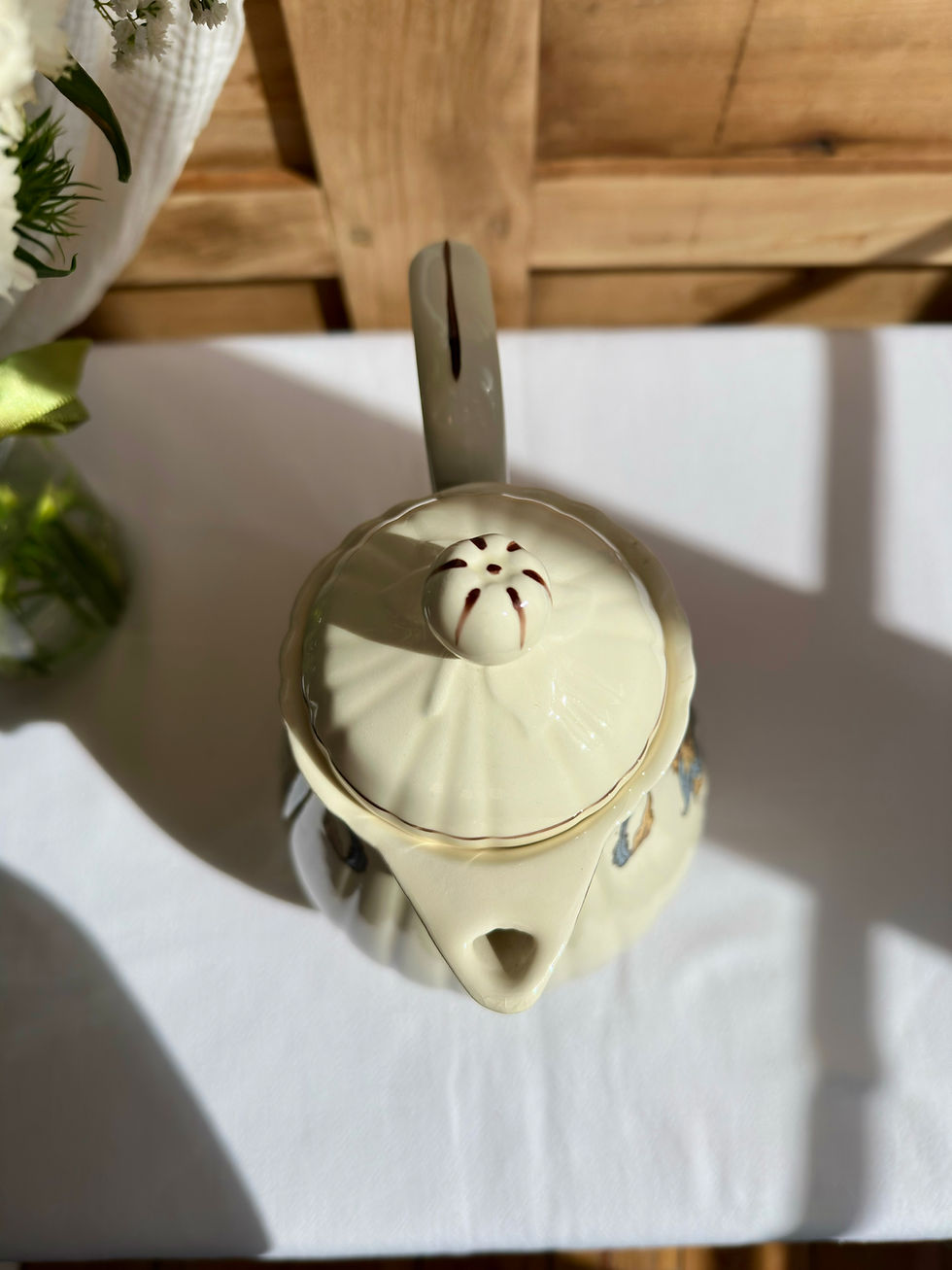 Miniature : Théière ancienne en faïence – décor Chérreuse Vieux Salins