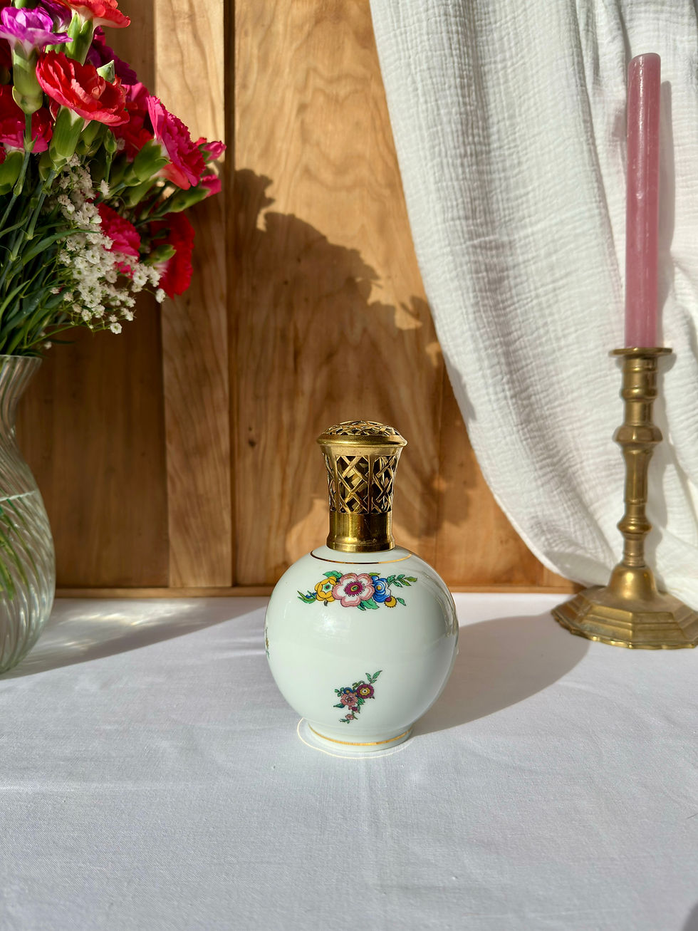 Miniature : Lampe Berger ancienne en porcelaine de Limoges – Décor floral & oiseaux – Charle