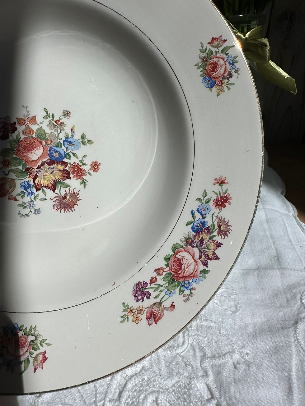 Miniature : Assiette creuse ancienne Sarreguemines modèle Guy – Vente à l'unité