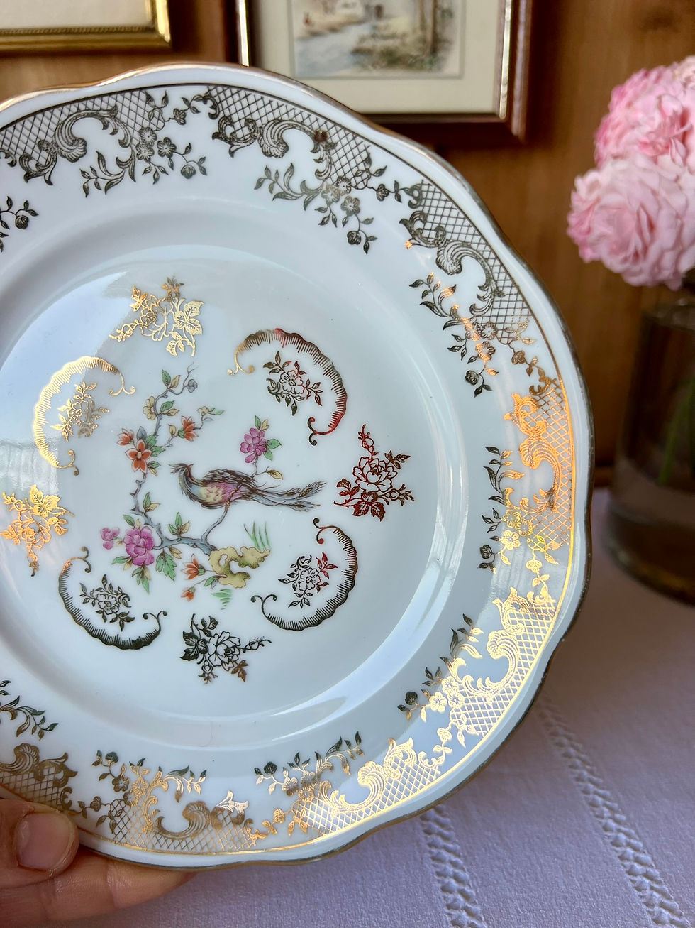 Miniature : Assiette à dessert ancienne en porcelaine du Berry – Décor oiseau et dorures