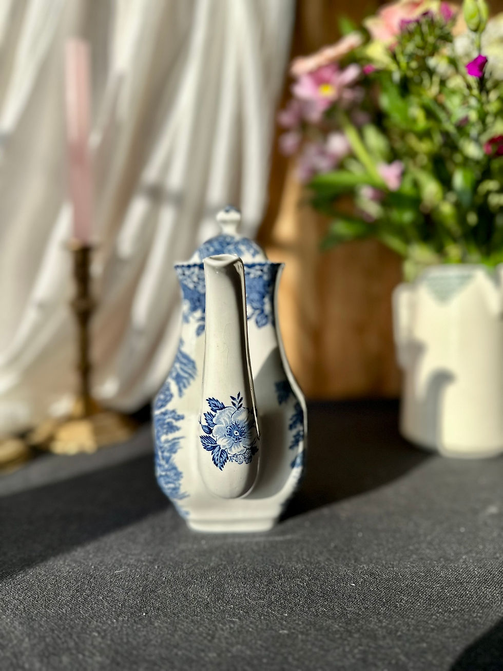 Miniature : Cafetière ancienne en faïence anglaise – Enoch Wedgwood, modèle "Woodland"