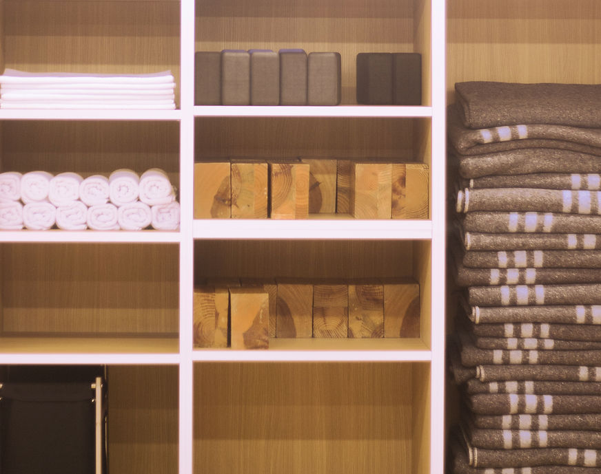 Éléments d'étagère organisés