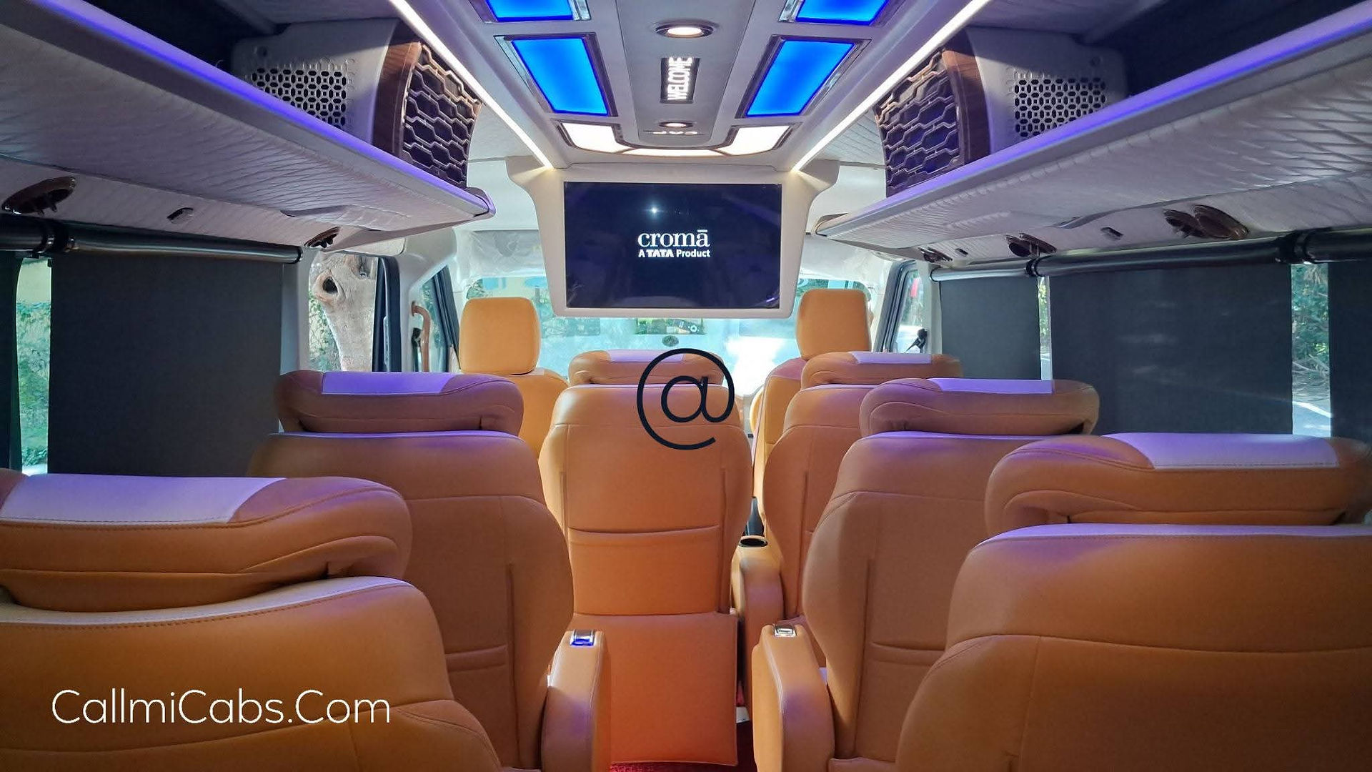 Force Urbania Vanity Van for Celebrities on Rent in Varanasi | Call Mi Cab