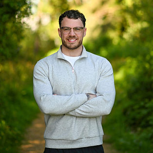 Oli Neal Young, Go To Oli owner, connecting businesses and customers across the Bournemouth, Christchurch, Poole and wider BCP area.