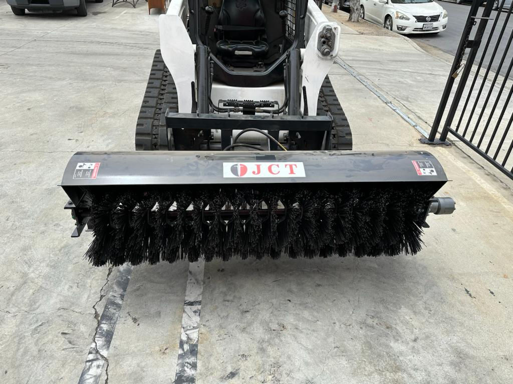 NEW 72 Skid steer Angel