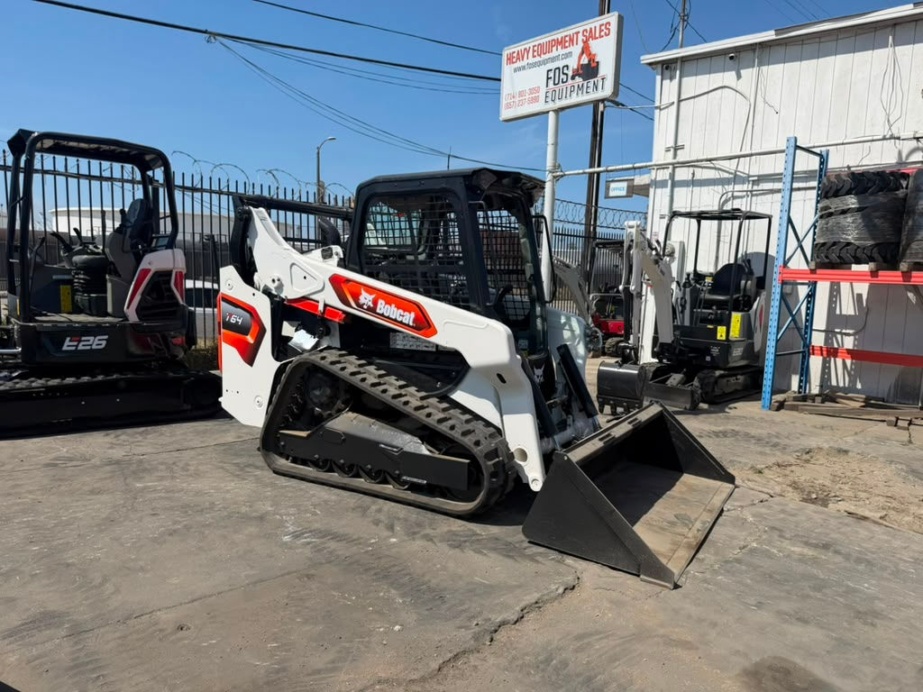 2021 BOBCAT T64 COMPACT TRACK LOADE