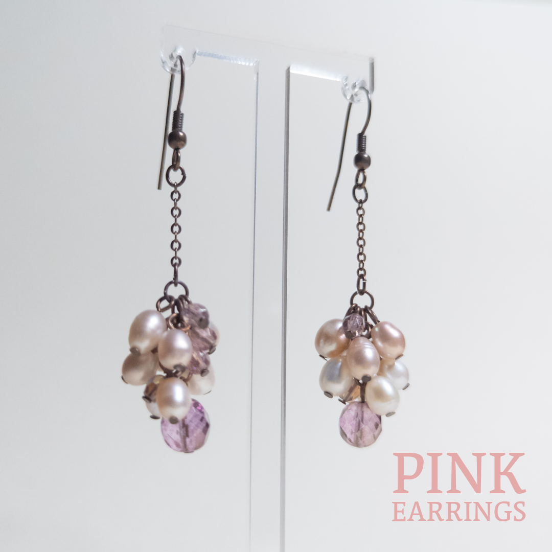 ピンクビーズ　ピアス