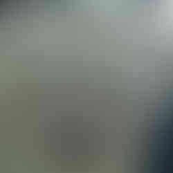 雲取山頂案内板　富士山の方向を確認