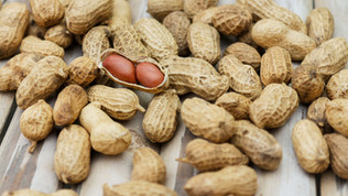 Peanut Oil and Quinoa During Pesah