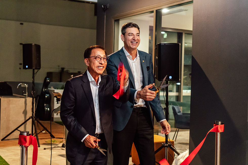 Finbar Chairman, John Chan and Lord Mayor, Basil Zempilas cutting the ribbon to celebrate the launch of AT238 Perth