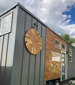 TINY 24 Exterior 2