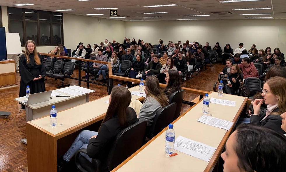 Júri Simulado da URI reúne autoridades no Plenário do Tribunal do Júri