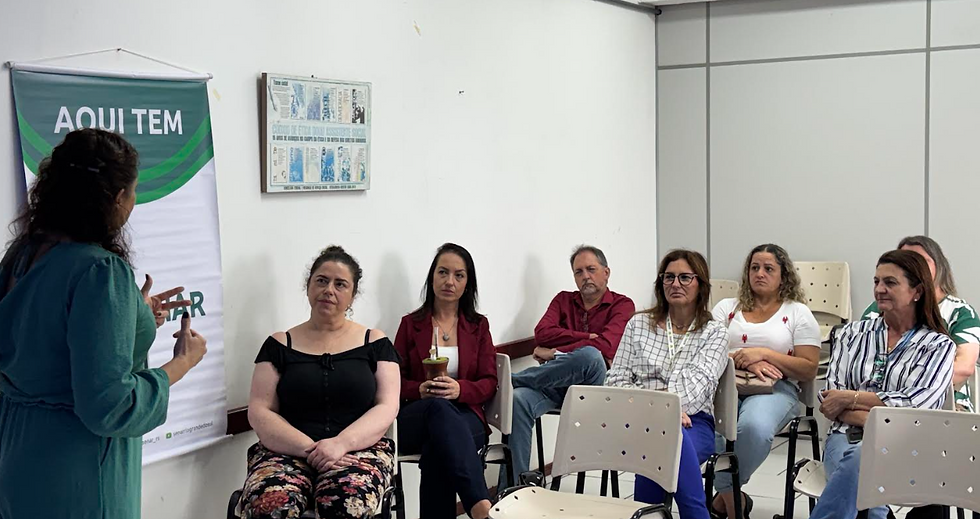 Capacitação fortalece servidores da Assistência Social em Erechim