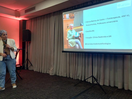 Professora de Fisioterapia da URI apresenta trabalho em Congresso Internacional