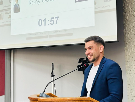 Vereador Rony Gabriel apresenta projeto para garantir parto seguro e humanizado em Erechim